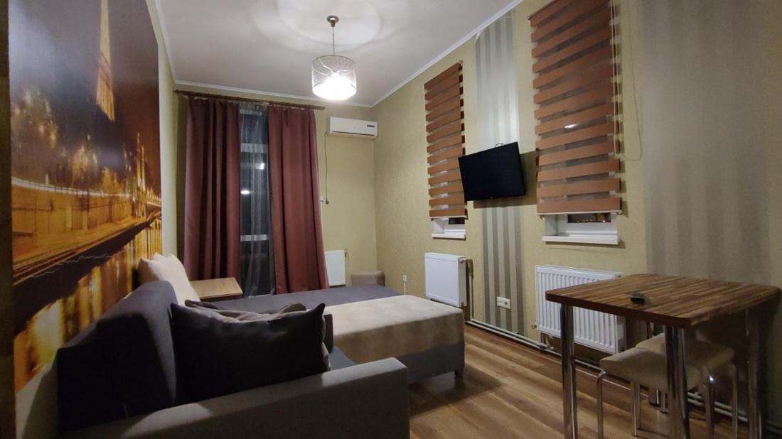 Апартаменты Левада Апартаменти Левада Apartments Levada ハルキウ エクステリア 写真